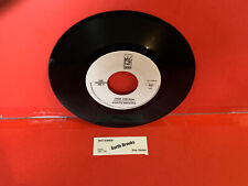 Garth Brook - That Summer/Dixie Chicken - con tira de jukebox - 45 RPM segunda mano  Embacar hacia Argentina