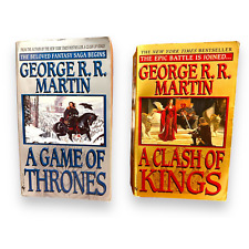 Libros de bolsillo vintage de Game of Thrones A Clash of Kings 1a edición George RR Martin segunda mano  Embacar hacia Argentina