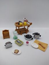 EPOCH CALICO CRITTERS Lot Kitchen Chá Café Carrinho de eletrodomésticos acessórios conjunto comprar usado  Enviando para Brazil