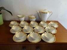 Service à café -thé en porcelaine de Sologne Larchevèque blanc et doré 12 pers d'occasion  Gondreville