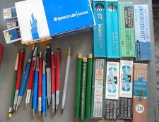 Lote misto de lápis mecânicos vintage para desenho/desenho e pacotes de cabos comprar usado  Enviando para Brazil