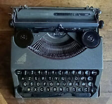 Machine à écrire Hermès Baby 1938 d'occasion  Joinville
