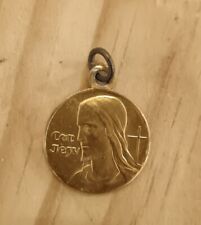 Religious medal jesus d'occasion  Expédié en Belgium