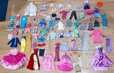 Collezione vestiti barbie usato  Potenza Picena