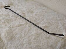 Ancien Crochet en métal de 47 cm de long pour Poêle à bois ou fuel  d'occasion  Chambon-sur-Voueize