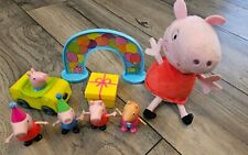 2003 Peppa Pig bicho de pelúcia mais personagens, usado comprar usado  Enviando para Brazil