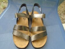 New naot sandals for sale  Woodstock