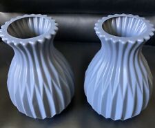 small plastic vases for sale  SOUTH MOLTON