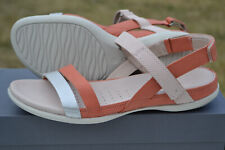 ECCO BNIB Ladies Flat Strappy Sandals Orange Leather UK 6 / EU 39 myynnissä  Leverans till Finland
