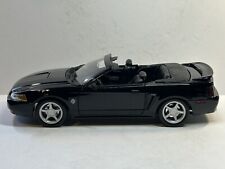 Maisto 1999 Mustang GT conversível Raven preto fundido 1:18 comprar usado  Enviando para Brazil