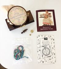 Boneca American Girl Felicity’s kit de agulha e conjunto de moldura dedal - não usado comprar usado  Enviando para Brazil