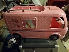 Casa rodante Barbie Dream Cámper rosa autocaravana Mattel 2016 ampliable rara segunda mano  Embacar hacia Argentina