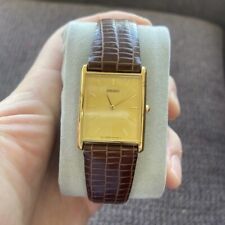 Reloj de cuarzo vintage Seiko para hombre V700-5K30 caja rectangular tono dorado, usado segunda mano  Embacar hacia Argentina