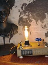 Lámpara de acento o de escritorio para libro de tapa dura reciclado, usado segunda mano  Embacar hacia Argentina