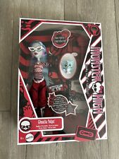 2024 Monster High Ghoulia Yelps Boo-r Rrumed Creeproduction Fashion Lalka w ręku, używany na sprzedaż  Wysyłka do Poland