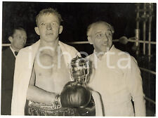 1956 london boxe usato  Milano