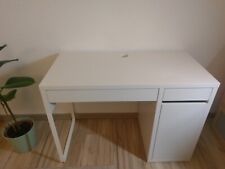 IKEA MICKE Schreibtisch in weiß, (105x50cm) Bürotisch Computertisch gebraucht kaufen  Nürnberg