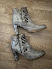 Bottines myma cuir d'occasion  Puy-Guillaume