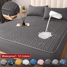 Waterproof thicken mattress d'occasion  Expédié en Belgium