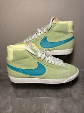 Nike trainers green for sale  GRAVESEND