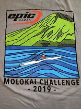 Camisa Outrigger Canoe Epic Hawaii Molokai Challenge 2019 cinza média remo SUP comprar usado  Enviando para Brazil