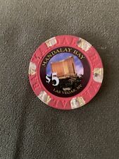 Mandalay Bay Casino $5 Poker Chip Las Vegas segunda mano  Embacar hacia Mexico
