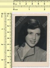Usado, 1950's Girl Smile, Smiling Feminino Retrato foto vintage foto antiga original comprar usado  Enviando para Brazil
