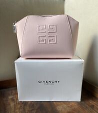Givenchy pouch usato  Milano