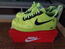 Nike air fluo d'occasion  Saint-Pair-sur-Mer