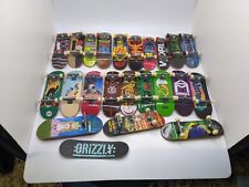 Tech Deck Diapasón Lote De 22 Tableros Santa Cruz Toy Machine Sk8mafia Element, usado segunda mano  Embacar hacia Argentina