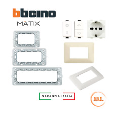 BTICINO MATIX ORIGINALE PLACCA PRESA PULSANTE AM5001 AM5180 usato  Acireale