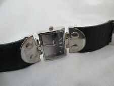 Hugo analog wristwatch d'occasion  Expédié en Belgium
