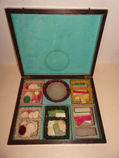 Boite jetons ancienne d'occasion  Mazan