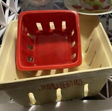 Strawberry baskets ceramic for sale  Milwaukee