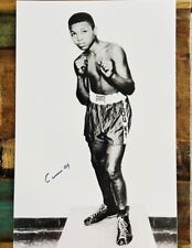 Fotografía de boxeo vintage firmada por Muhammad Ali “Cassius Clay” litografía 11x17 segunda mano  Embacar hacia Argentina