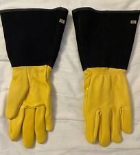 leather gauntlets for sale  HITCHIN
