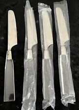Four dinner knives d'occasion  Expédié en Belgium
