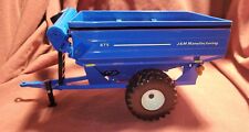 Reboque agrícola brinquedo metal 1:32 J&M 875 carrinho de grãos azul por Ertl 13783  comprar usado  Enviando para Brazil