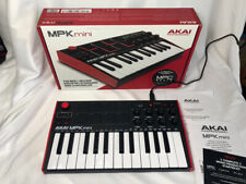 AKAI Professional MPK Mini 25 Teclas USB MIDI Controlador de Teclado VÍDEO DE FUNCIONAMENTO! comprar usado  Enviando para Brazil