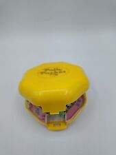 Bluebird Vintage Polly Pocket Pollys Salão de Cabeleireiro 1990 Amarelo Conjunto Compacto comprar usado  Enviando para Brazil