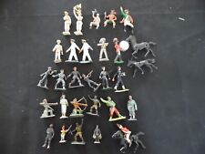 Lot figurines plastiques d'occasion  Beaumetz-lès-Loges