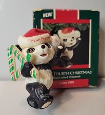 1989 Hallmark Quarto Enfeite de Natal do Bebê 4º Natal Panda Na Caixa  comprar usado  Enviando para Brazil