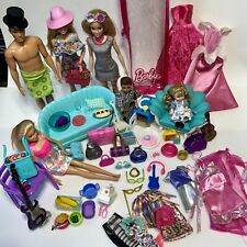 Gran Lote Mixto de Muñecas Barbie Muebles Ropa y Más segunda mano  Embacar hacia Argentina