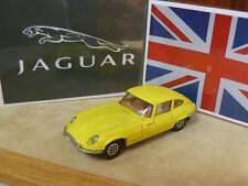 Jaguar type jaune d'occasion  Signes