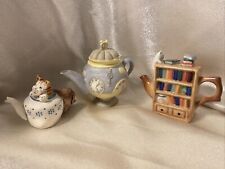 Mini teapots two for sale  Hughesville