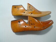Lot wooden shoe for sale  Shipping to Ireland