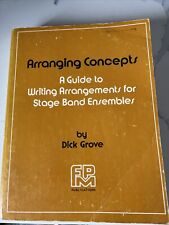 Organizando conceitos: um guia para arranjos de escrita para conjuntos de bandas de palco.  comprar usado  Enviando para Brazil