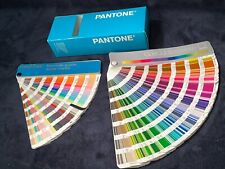 Pantone color formula d'occasion  Expédié en Belgium