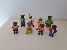 Lot figurines petit d'occasion  Bruyères-et-Montbérault