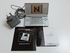 Console de jogos prata Nintendo DS Lite muito bom estado com carregador, caneta e manual comprar usado  Enviando para Brazil